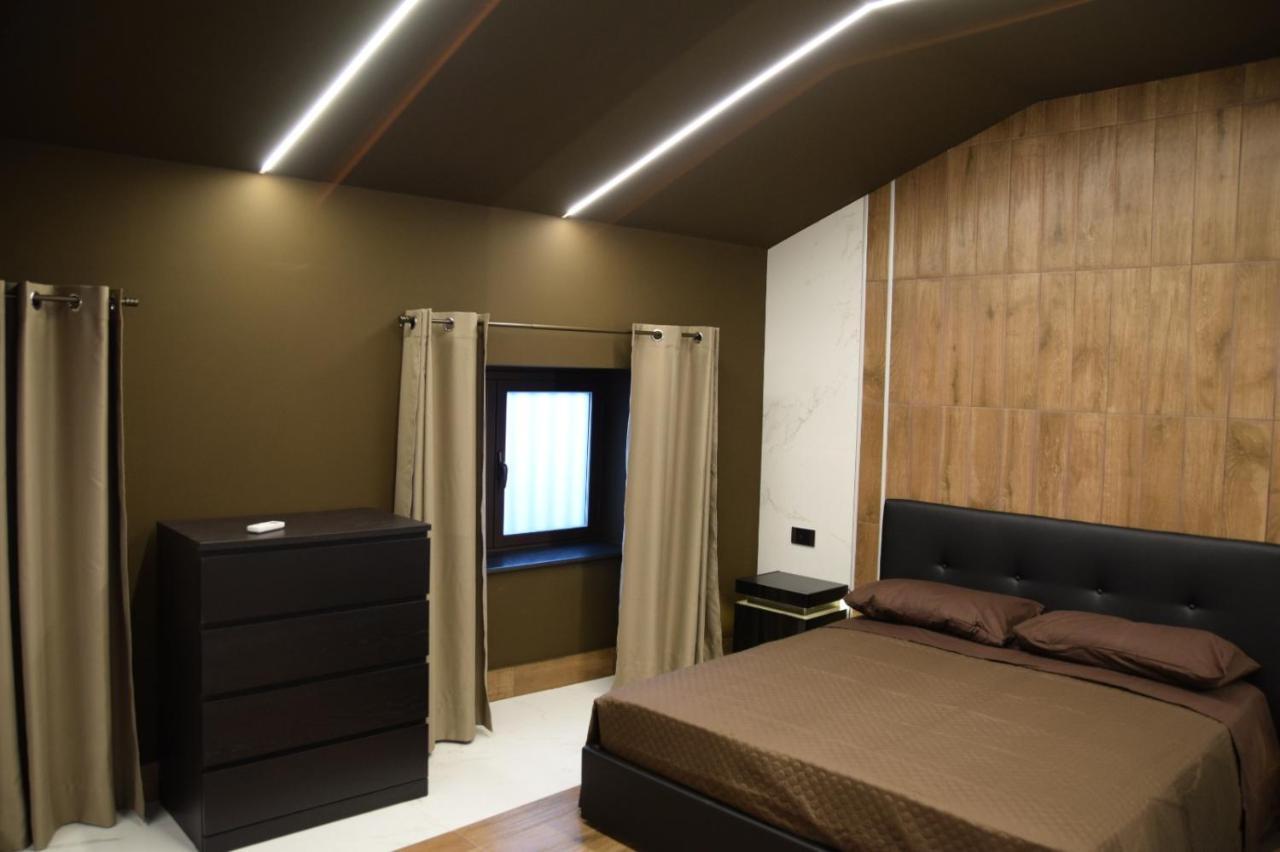 Rebecca House Suites Катания Экстерьер фото